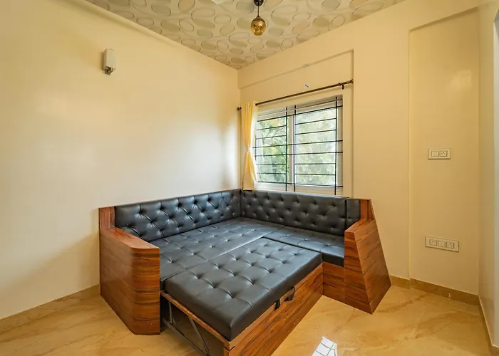 Superior One-Bedroom Apartment