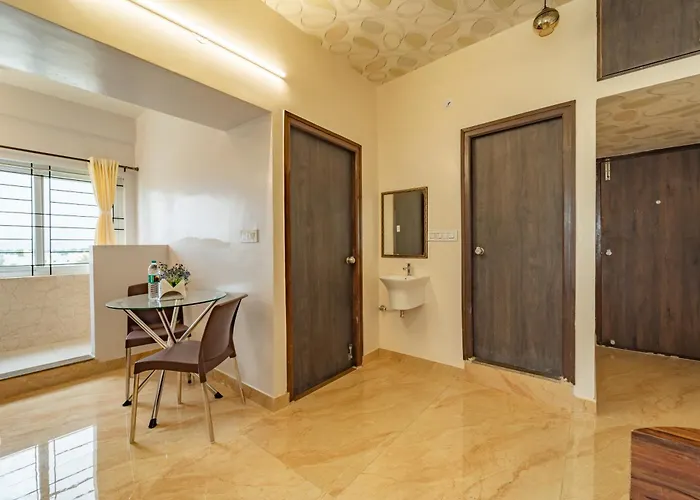 Superior One-Bedroom Apartment